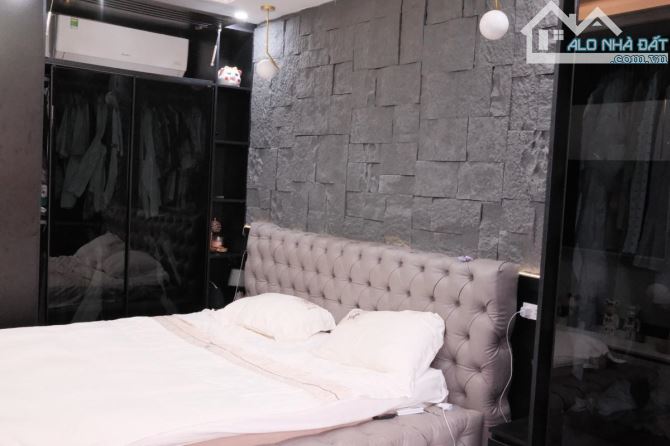 NHÀ 6 TẦNG THANG MÁY PHÂN LÔ Ô TÔ ĐỖ CỬA HOÀNG VĂN THÁI THANH XUÂN 45m 14 TỶ - 2
