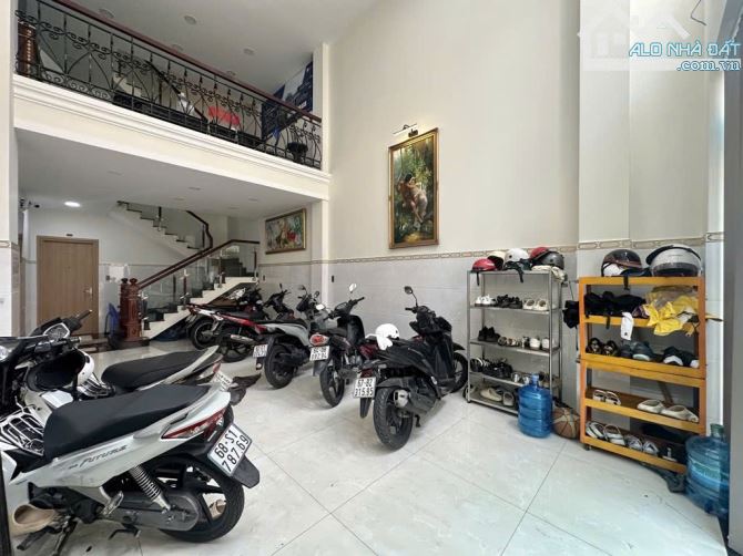 CẦN BÁN GẤP CHDV VỪA Ở VỪA CHO THUÊ, 70M2, 5 TẦNG BTCT, ĐIỆN BIÊN PHỦ, GẦN ĐẠI HỌC HỒNG BÀ - 2