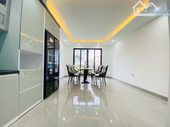 Bán nhà ngõ to ô tô tránh, vỉa hè kinh doanh, 20m ra phố Kim Giang 55m 6 tầng chỉ 14.5 tỷ - 2