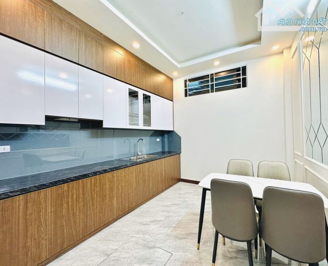 TRUNG TÂM CẦU GIẤY – NHÀ ĐẸP TRẦN QUỐC VƯỢNG – 42M² x 4 TẦNG – SỔ NỞ HẬU – CHỈ 9.5 TỶ - 2