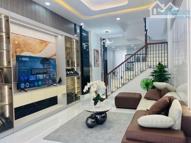 NHÀ TÂN BÌNH BÁN GẮP ,NHÀ2TẦNG , DT 40M2 , , ĐƯỜNG NGUYỄN PHÚC CHU ,GIÁ DƯỚI 5TỶ - 2