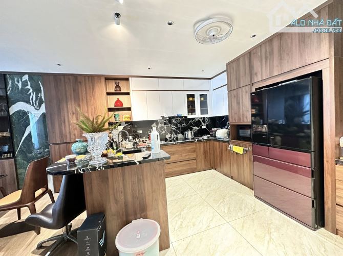 CHÍNH CHỦ BÁN NHÀ MẶT PHỐ VIP NGUYỄN TRÃI, ĐẮC ĐỊA,  KINH DOANH, VỈA HÈ 10M, 90M2, 29 TỶ - 2
