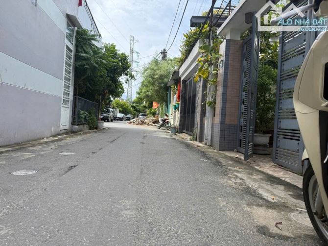 nhinhx 7 tỷ sở hữu nhà 3 tầng 2 mặt kiệt ô tô  trước sau Nguyễn Văn Thoại sát biển Mỹ Khê - 2