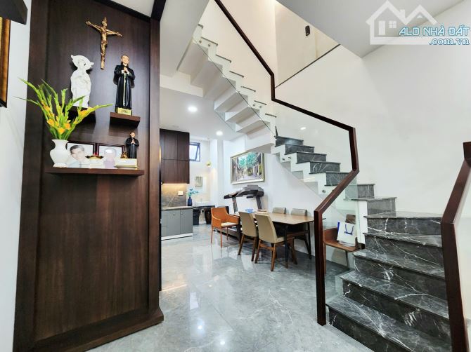 BÁN NHÀ 2 MẶT HẺM Gần Ngã Tư Bảy Hiền – VỊ TRÍ ĐẸP, XE TẢI VÀO TẬN CỬA - 2