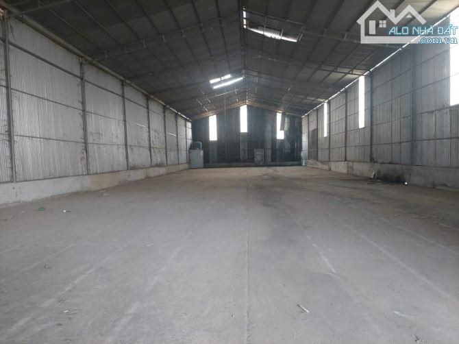 Bán xưởng Trảng Dài, 2 mặt tiền đường 768B, giá như trong hẻm(XB048) - 2