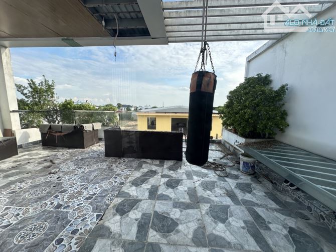 Sát bên CV Làng Hoa đường LÊ VĂN THỌ - NGANG hiếm 5.2m*25m 125m2 giá siêu hời, chỉ 65tr/m2 - 2