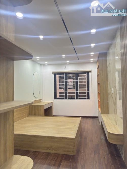 🏡TRUNG TÂM CẦU GIẤY.GIÁ 10.2 TỶ , 38 M2 MT3.5 ♥️6 TẦNG THANG MÁY NHÀ XÂY MỚI  KÍNH KOONG- - 2