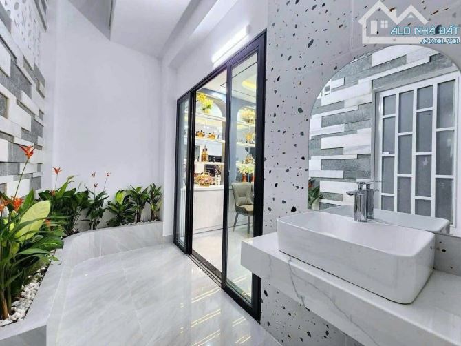 NHÀ 3 TẦNG ĐẸP ĐƯỜNG LÊ VĂN THỊNH - HOÀ MINH - LIÊN CHIỂU - 2