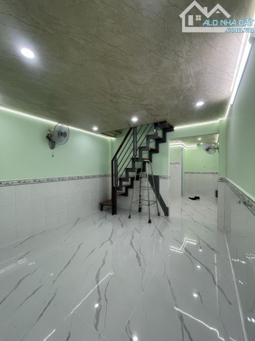 💥🏡🚘🔥SIÊU PHẨM BÌNH TÂN, MỚI ĐẸP, HẺM GẦN 7M, Ô TÔ ĐỖ CỬA, 40M2, 2TẦNG, 3PN, CHỈ 3.99TỶ - 2