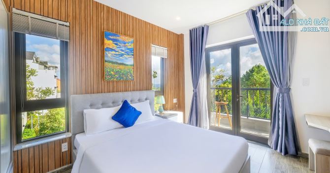 🏢🏞️🎑 KHÁCH SẠN CAO CẤP 25 PHÒNG NGAY TRUNG TÂM  – VIEW RỪNG THÔNG SĂN MÂY TOÀN CẢNH - 25