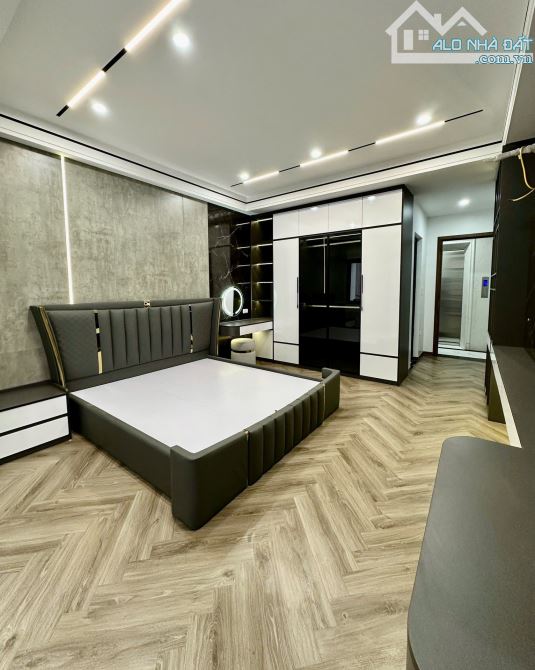 OTO TRÁNH Phố Lụa, Hà Đông. THANG MÁY 48m x 5 tầng NHỈNH 13 tỷ - 3