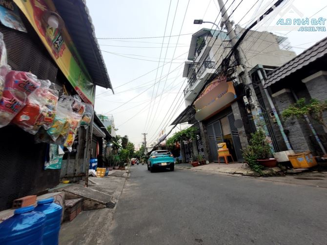 BÁN NHÀ HẺM 8M LINH XUÂN 1 TR 1L 3PN . 6*58 - 3