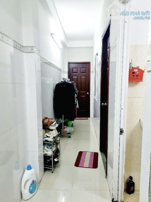 ⚙️ GIÁP QUẬN 1 Q5 KHU PHÂN LÔ HẺM OTO 🚗 6M VỪA Ở VỪA KINH DOANH BÁN NHÀ 5 TẦNG💰 CHỈ HƠN - 3