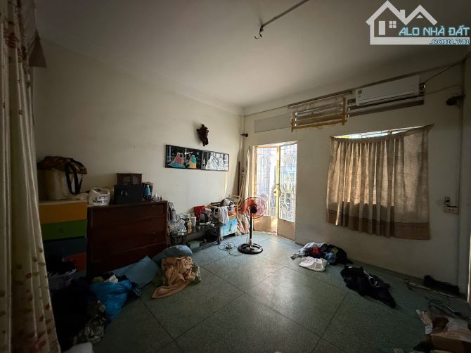 Bán nhà hiếm LÊ VĂN SỸ Q3, NGANG 4.2x17m - 60.5m2 - 4 tầng - HẺM 6M - Nhỉnh 12 tỷ - 3