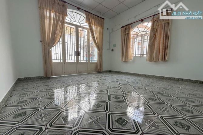Bán nhà hẻm 3m, Đường Số 49, Thủ Đức, 57.1 m² (4.1m x 14m), 2 tầng - Giá 4.75 tỷ TL - 3