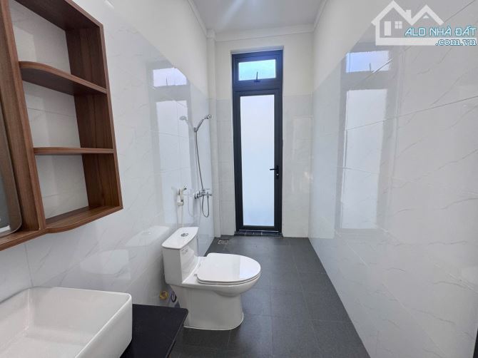 🌿🌿 Nhà góc 2 hẻm  mới xinh lung linh cách ngã 6 chỉ 7km full nội thất giá chỉ 1,75 tỷ - 1
