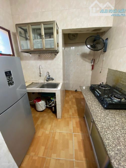 Cho thuê nhà TT Đại La Hai Bà Trưng. 40m2 nhà đẹp đầy đủ tiện nghi 5.5 triệu. - 3
