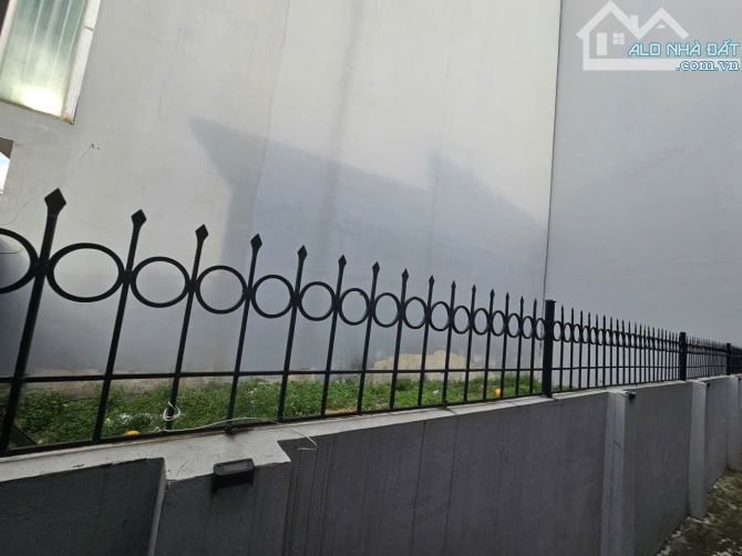 🆘🆘💥💥MẢNH ĐẤT TỰU LIỆT LÔ GÓC  SIÊU ĐẸP - PHÂN LÔ . DT 70 M . MT 5 M . ĐẦU TƯ NHANH - 3