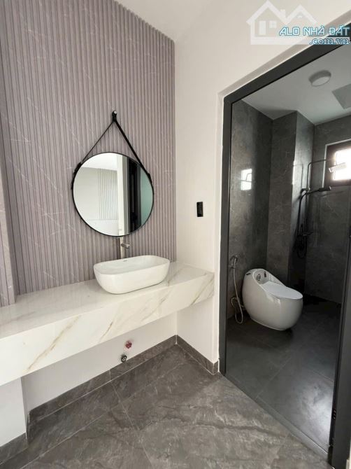 Biệt Thự 1 Trệt 1 Lầu Trung Tâm Thị Trấn Diên Khánh thiết kế hiện đại, sang trọng - 3