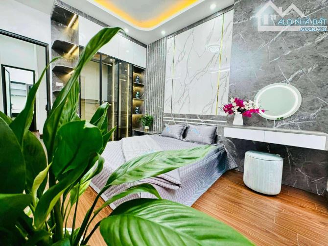 Cực đỉnh!Chùa Bộc, mặt ngõ, 10m ra ô tô tránh, thông tứ tung, nhà đẹp - 3