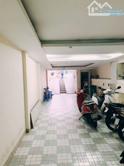 VIP - TOÀ NHÀ 326 NGUYỄN THỊ MINH KHAI, Q3 - 1000M2 - 1 HẦM 7 TẦNG - THANG MÁY - 3
