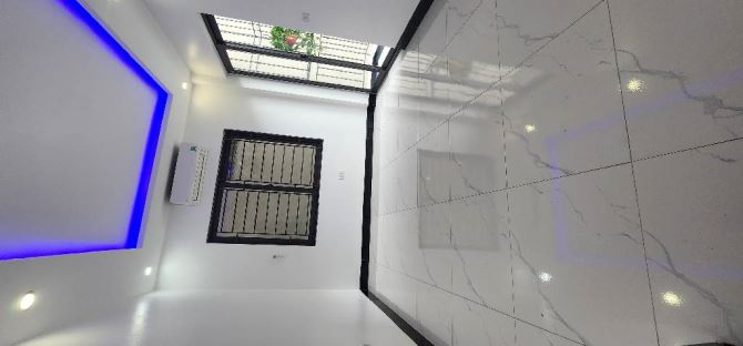 Bán Nhà Hà Trì nằm trong khu dân cư đông đúc, hàng xóm thân thiện, an ninh tốt, gần trường - 3
