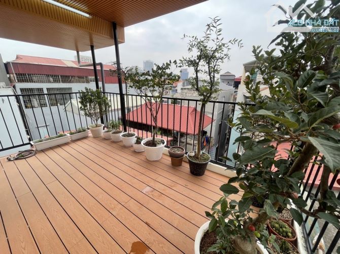 cần bán NHÀ đổi sang chung cư - Trung tâm làng Phú Diễn - 20.2 tỷ- 215m2 - có dòng tiền - 3