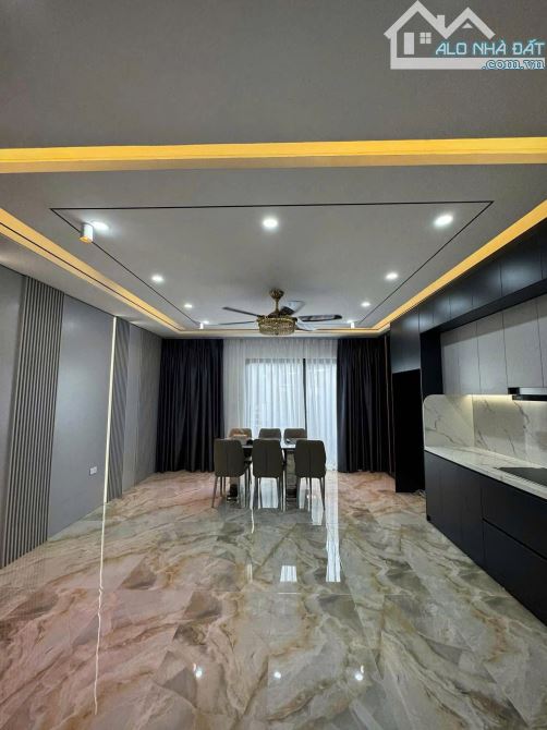 @&&&& NHÀ MỚI NGUYỄN VĂN CỪ – GIA THUỴ – FULL NỘI THẤT 🔸 THANG MÁY XỊN 60m mt5m - 3