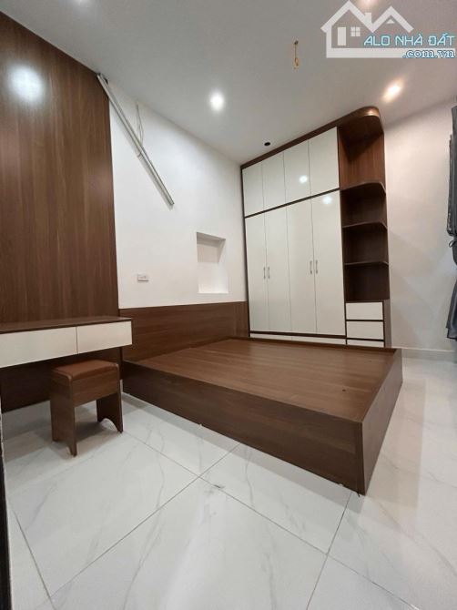 Siêu Hiếm ! BÁN NHÀ VĂN CHƯƠNG ĐỐNG ĐA, 15m Ô TÔ, NGÕ THÔNG, 5T, 3 NGỦ NHÀ ĐẸP Ở NGAY - 3