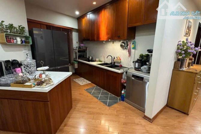 BÁN GẤP CĂN HỘ CAO CẤP 121M2 - 3 PN VIEW HỒ - TÒA A2, 151A NGUYỄN ĐỨC CẢNH - 3