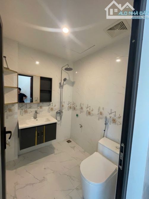 🏠 Xuân Đỉnh, 38m2 chỉ 7.8 tỷ, ngõ thông, ô tô, lô góc, full nội thất, gần CV Hoà Bình - 3
