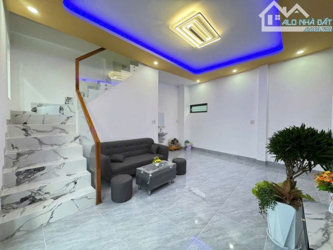 🍀🍀 BÁN NHÀ TRỆT LẦU TUYỆT ĐẸP - VIEW SÔNG - XÂY MỚI 💯 - LỘ Ô TÔ 👉 TẶNG KÈM MẶT TIỀN SÔ - 3