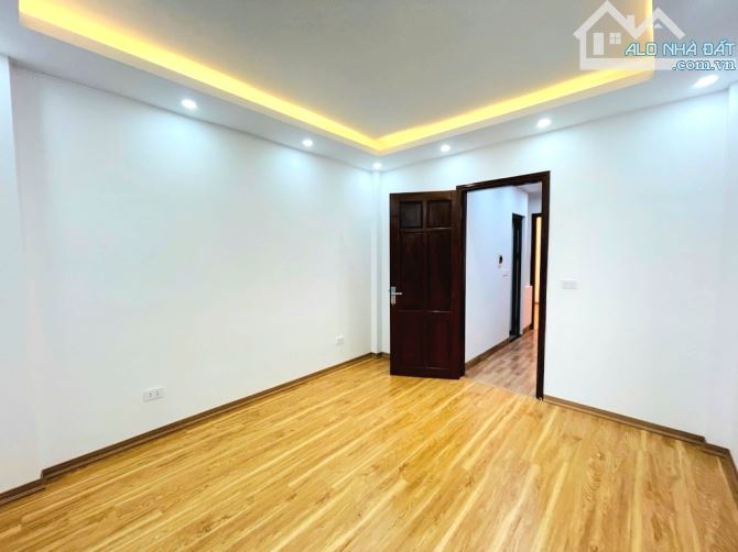 MỚI KÍNH KOONG - CÁCH ĐƯỜNG VÀNH ĐAI 3.5, QL32  CHỈ VÀI TRĂM MÉT -  TIỆN ÍCH VƯỢT MONG ĐỢI - 3