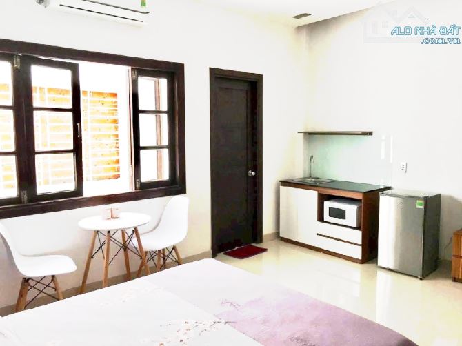 NÓNG -CHƯA ĐẾN 100TR/M2-BÁN ĐẤT TẶNG NHÀ 4 TẦNG-NGANG 4,9M -DÒNG TIỀN G40TR/THÁNG. - 3