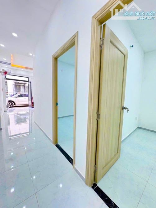 💁‍♂️Bán nhà C4 - 54mv( 4.3*13), Công nhận đủ, Hẻm xe hơi 6m, Ngay ĐH Makerting. Long Trườ - 3