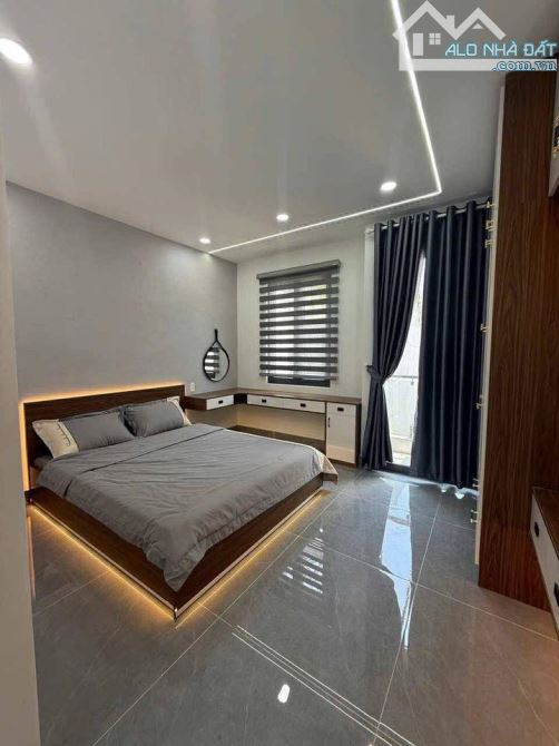 SIÊU PHẨM 5 TẦNG THIẾT KẾ SANG TRỌNG HIỆN ĐẠI 53M2, TẶNG FULL NỘI THẤT CAO CẤP. HT, Q12 - 3