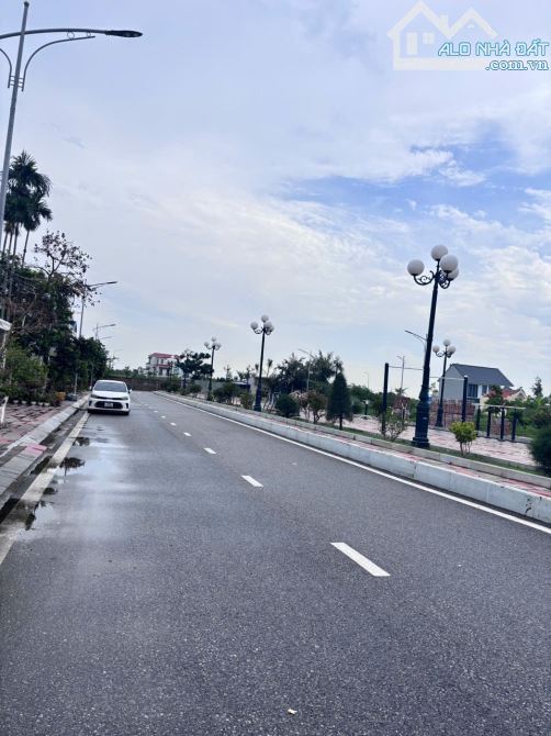 Siêu phẩm lô biệt mặt côg viên Trung Dũng - Đồ Sơn - 3