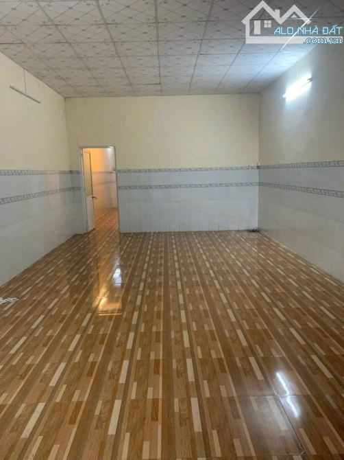 Bán nhà ngay KDC Tân Xuân Hóc Môn 4x25 ( 109m2 ) 880 TRIỆU Sổ hồng riêng sang tên - 3