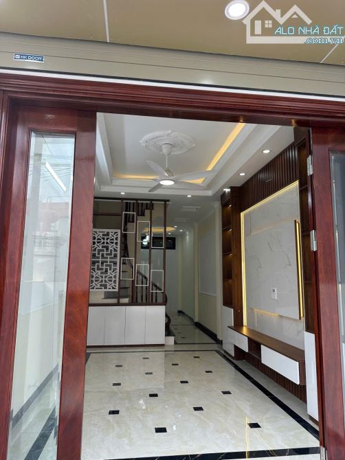 Ô TÔ đỗ cửa- Bán nhà Phúc Thành , Biên Giang 41,5M2 - Cách QL6 chỉ 100m , ở ngay - 3