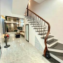 Bán gấp Đê La Thành 33m2, 5T 5 Ngủ rộng rãi, nhà đẹp ở ngay - 3