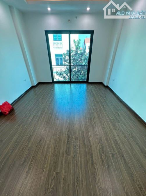 Căn này mua đầu tư để cho thuê thì tuyệt vời vì ngay sát trường đại học. Đến xem là ưng - 3