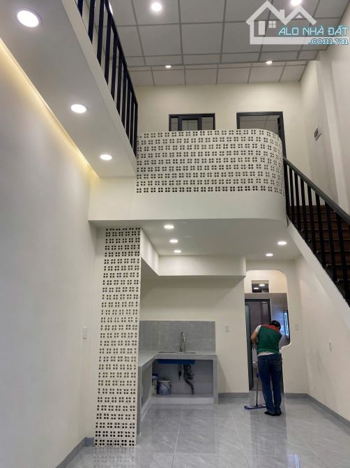 NHÀ ĐẸP AN PHÚ ĐÔNG 27 – Quan 12 , 44,4m² , sát sông SG , gần khu Villa , Giá: 3 tỷ 180 - 3