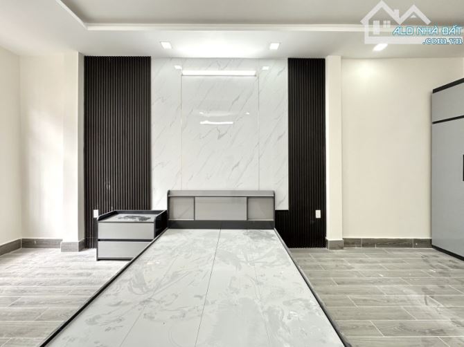 NGUYỄN VĂN ĐẬU GIÁP PHAN ĐĂNG LƯU – HẺM Ô TÔ - 2 TẦNG MỚI - VIEW CÔNG VIÊN - 69M2 - 9.2 TỶ - 3