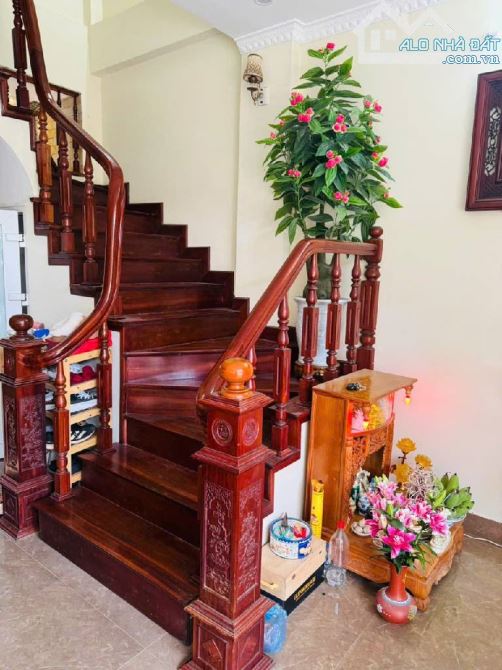 Cần Bán Nhà Bờ Sông Sét : LÔ GÓC 2 THOÁNG – Ô TÔ VÀO NHÀ - KINH DOANH - 3