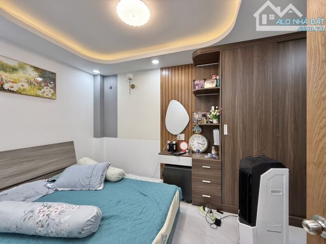 🏠 NHÀ ĐẸP 4 TẦNG - NGANG LỚN 5M - KẾ HẺM XE HƠI NÉ - GẦN EMART PHAN HUY ÍCH -  NHỈNH 6T - 3