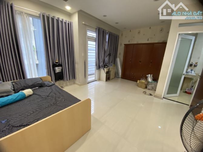 BÁN NHÀ MẶT TIỀN Phú Nhuận PHÙNG VĂN CUNG 6x4 5 tầng 24 m² giá 8,5 tỷ - 3