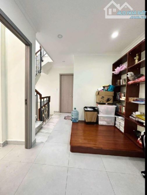 Nhà mới đẹp Nguyễn Đình Chiểu quận 3 - 3