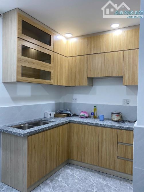 Bán nhà 2 tầng mới Nguyễn Hữu Tiến, Tân Phú, hẻm thông, gần Aeon, nhỉnh 3 tỷ - 3