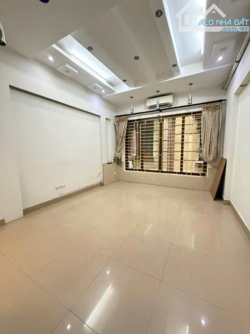 (MẶT NGÕ) Bán nhà Vũ Tông Phan Khương Đình 48mx5T oto KD 70m ra phố sổ đẹp 8.7 tỷ tự xây - 3