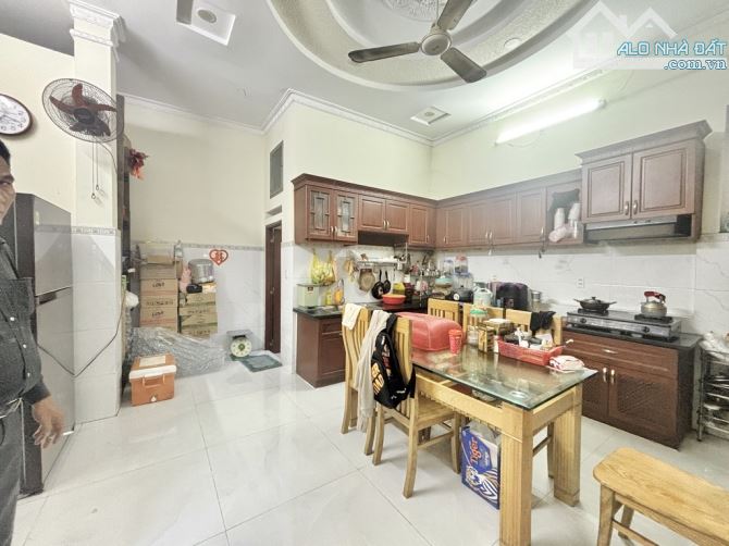 Nhà 140m2 có 2 mặt hẻm ô tô không quy hoạch không lộ giới đường Thống Nhất P16 Gò Vấp - 3